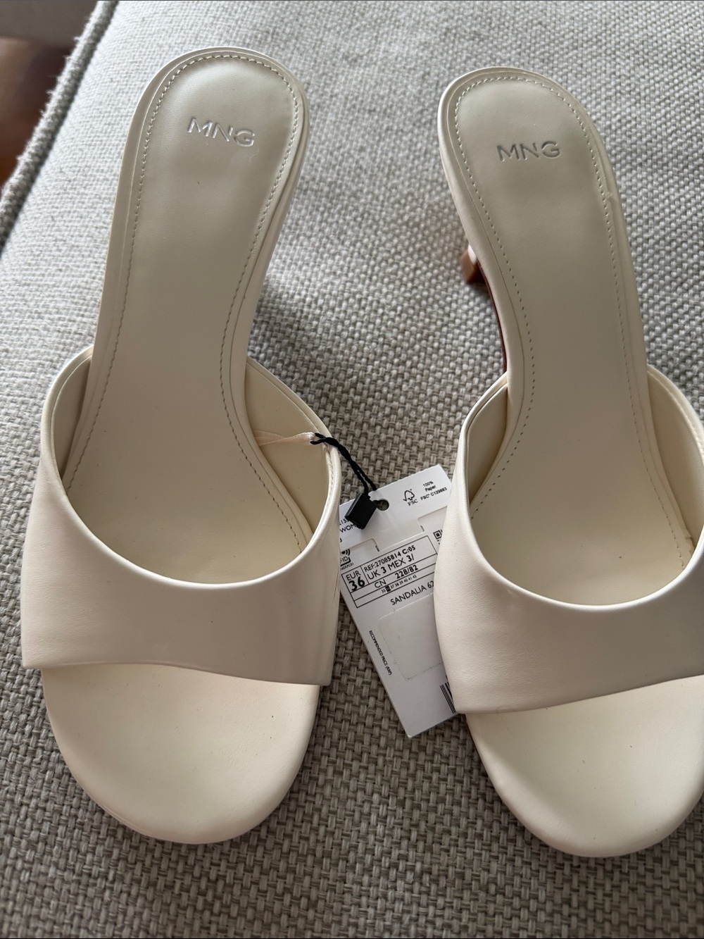 Mango Cream Open-Toe Slide Mules
